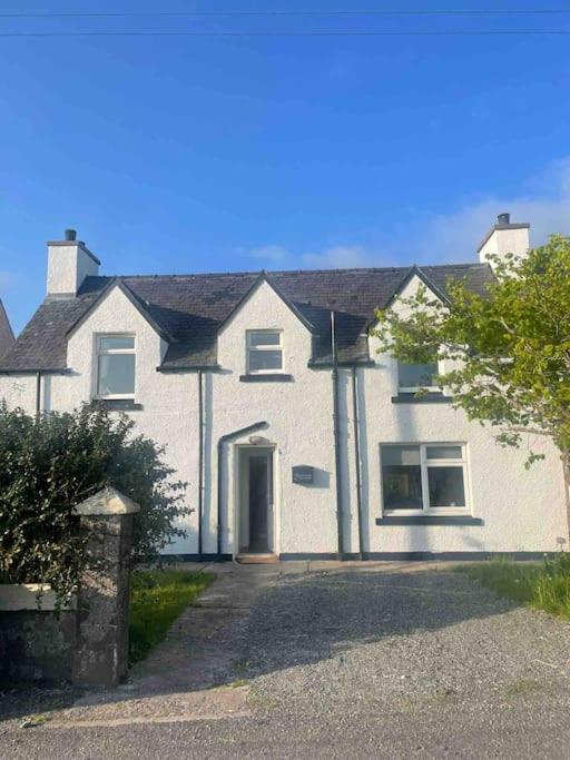 Isla's * Stornoway (Isle of Lewis)